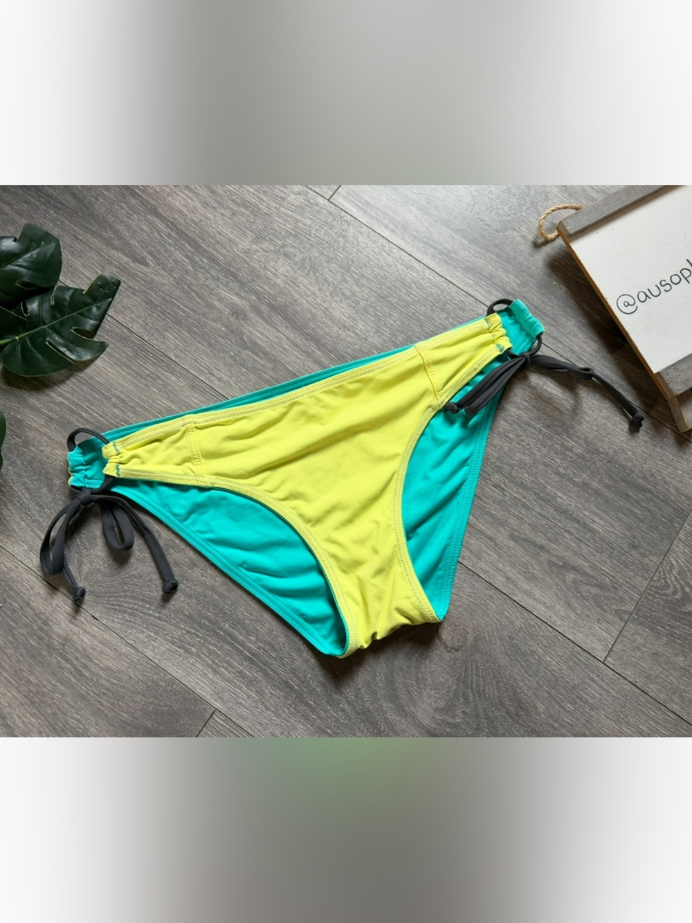Oakley Reversible Two-Tone Tie-Side Bikini Bottom — Yellow & Teal. Size M
